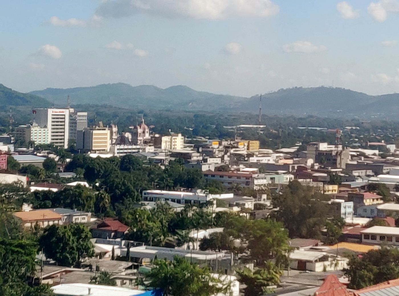 San Pedro Sula city view with the Merendon mountains